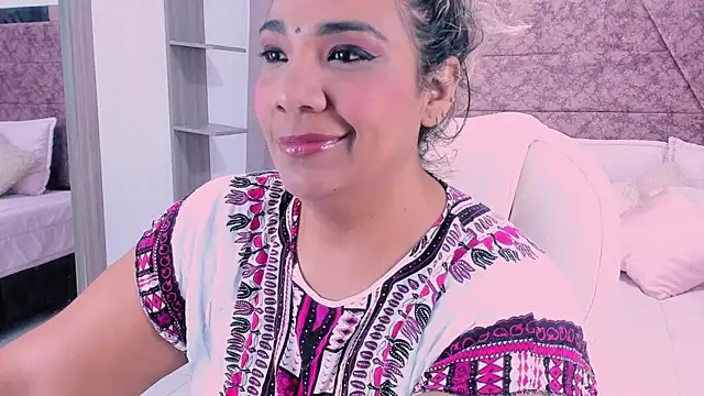  Lakshmi hotx online show from 02.18.25