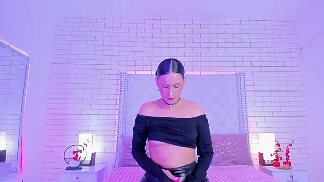 Coco Balenciaga  online show from 03.25.26