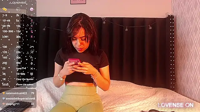 littleebluee online show from 01.07.25