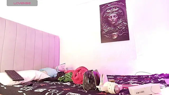 Snapshot of alejo_cute chatting on 01.02.25 alejo cute online show from 01.02.25