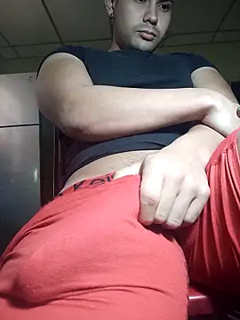 AlexisSpears  online show from 10.18.25