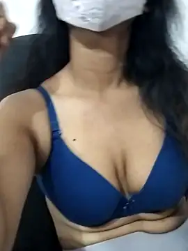 Triveni-Lovely online show from 12.17.25