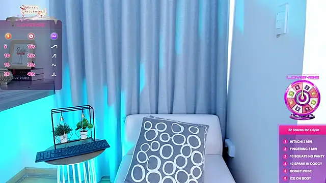 Lucyortiz  online show from 12.17.24