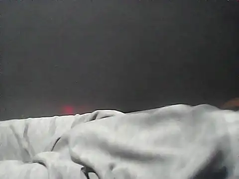 Snapshot of OminousSnug chatting on 09.16.25 OminousSnug online show from 09.16.25