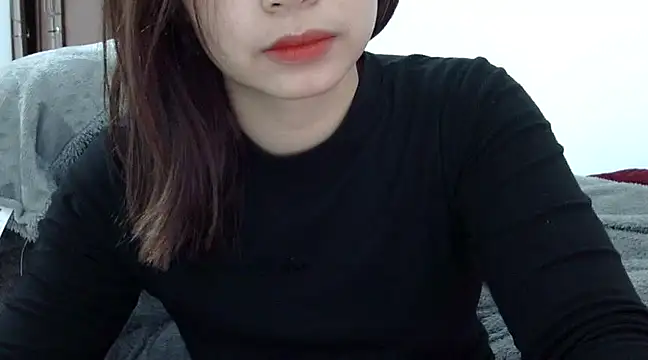 Snapshot of Lunobaby_204 chatting on 02.05.25 Lunobaby 204 online show from 02.05.25
