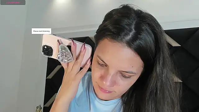 IsabellaGrey19 online show from 12.02.25