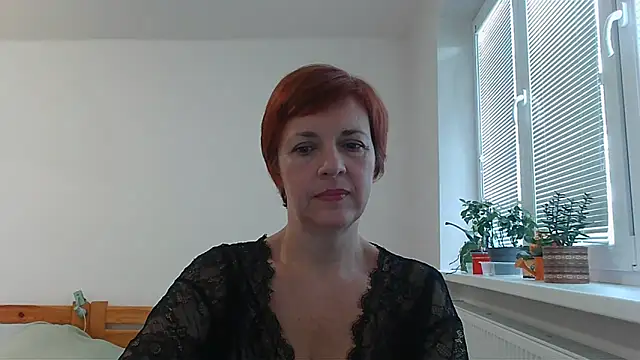 LoraLoraMay online show from 09.16.25