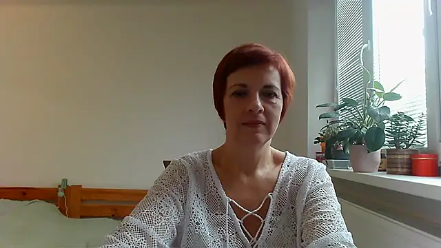 LoraLoraMay online show from 09.25.25