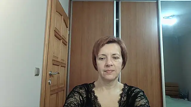 LoraLoraMay online show from 11.19.25