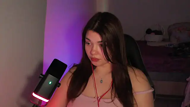 helengilmor online show from 02.24.26