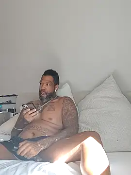 3prettyboy3 online show from 11.13.25