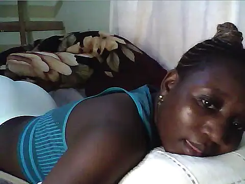 Adaline-Paris online show from 04.21.26