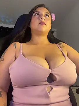 Lau Beauty online show from 02.22.25