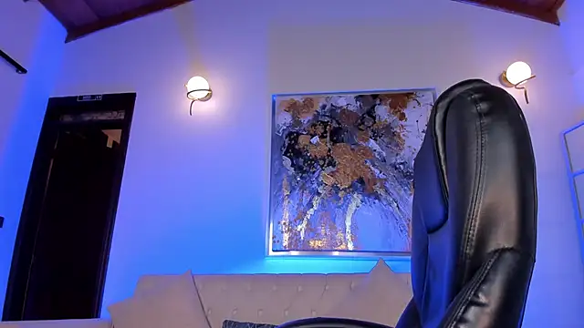 SamanthaKlein  online show from 12.12.24