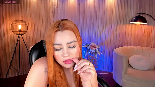 SamanthaKlein  online show from 12.29.24