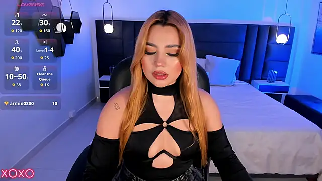 SamanthaKlein  online show from 09.28.25