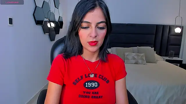 VictoriaMilan  online show from 12.14.24