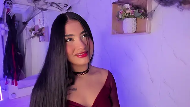 Snapshot of sabrinahimss chatting on 10.22.25 sabrinahimss online show from 10.22.25