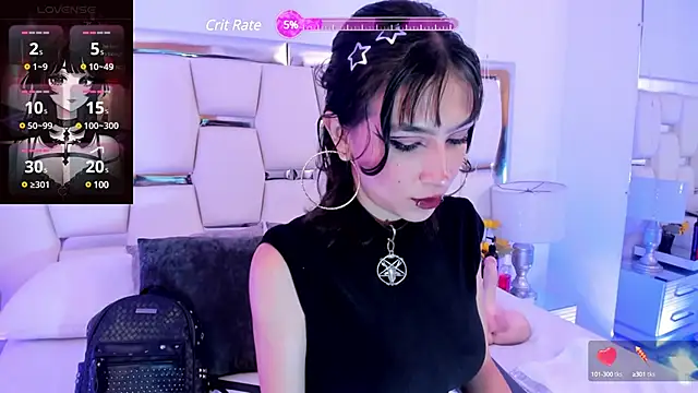 Naomi-Haruno online show from 03.11.25