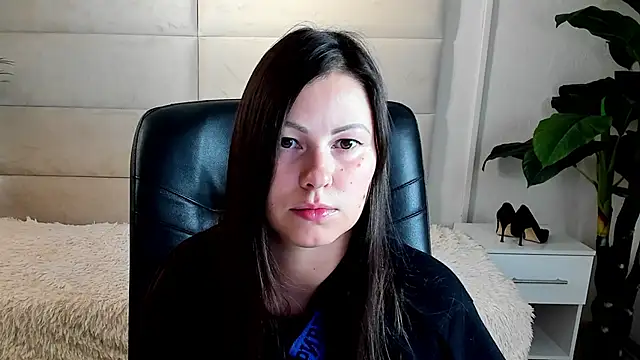 Snapshot of Dana__dom chatting on 10.19.25 Dana dom online show from 10.19.25