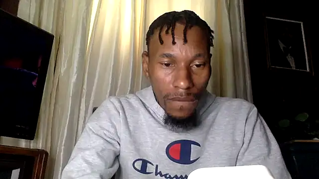 KingDerRico online show from 10.27.25