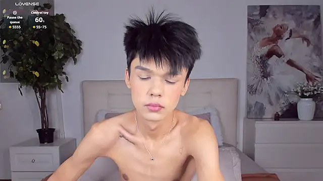 Snapshot of Felix_Rey chatting on 03.04.26 Felix Rey online show from 03.04.26