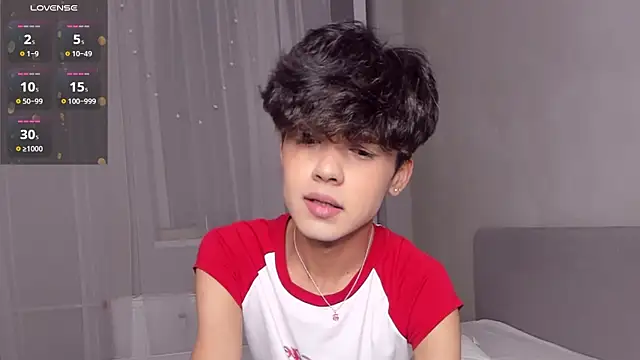 Snapshot of Felix_Rey chatting on 08.06.26 Felix Rey online show from 08.06.26