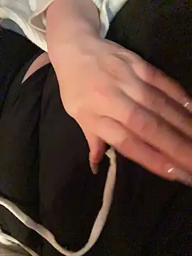 Sweet   Emily online show from 04.29.26