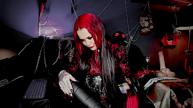 MorganaCrowley online show from 01.13.26