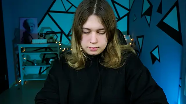 FioraMarmoris online show from 12.21.24