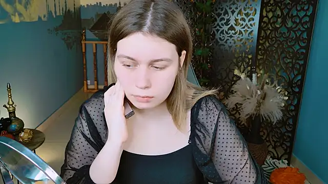 FioraMarmoris online show from 01.02.25