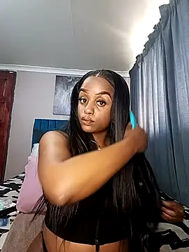 Queen-Chocolate online show from 10.23.25