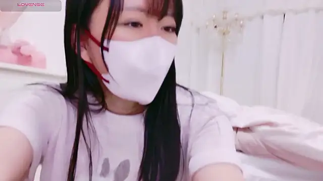 maii- online show from 04.12.26