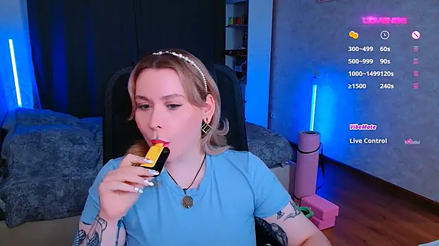 Blueberry-baby online show from 12.01.24