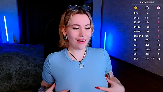 Blueberry-baby online show from 02.11.25