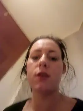 Jasmin-White online show from 12.15.24