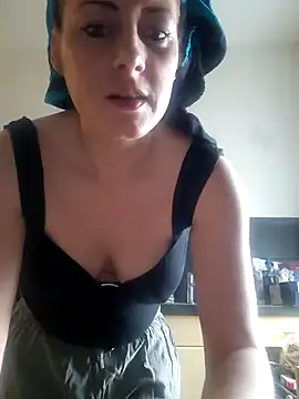 Jasmin-White online show from 02.21.25