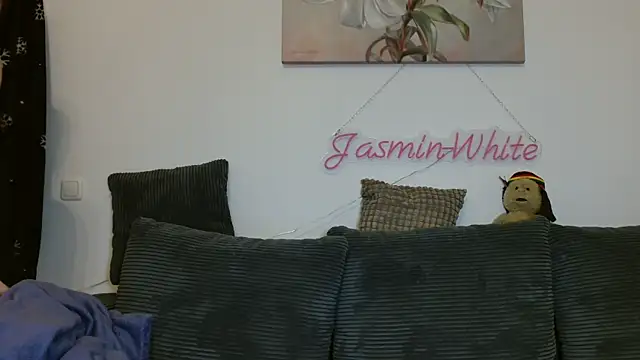 Jasmin-White online show from 03.22.26
