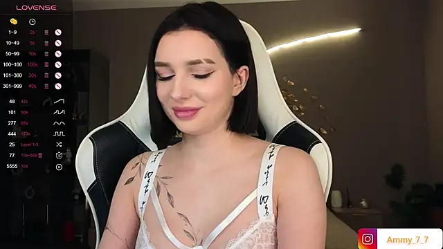 Snapshot of ammy_cummy chatting on 11.27.25 ammy cummy online show from 11.27.25