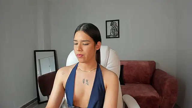 Alice23jones online show from 12.31.24