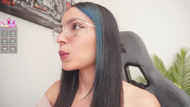 Snapshot of little-eli chatting on 03.21.26 little-eli online show from 03.21.26