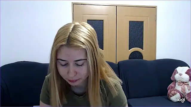 VioletaFlower7 online show from 02.07.25