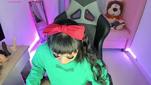 zoesullivan online show from 02.20.25