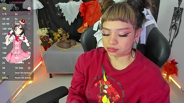 zoesullivan online show from 10.20.25