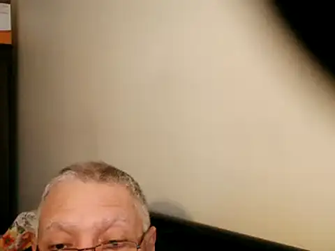 100Tauros online show from 02.14.25