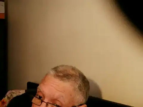 100Tauros online show from 02.14.25