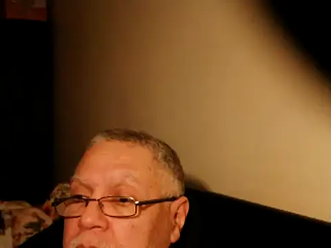 100Tauros online show from 02.15.25