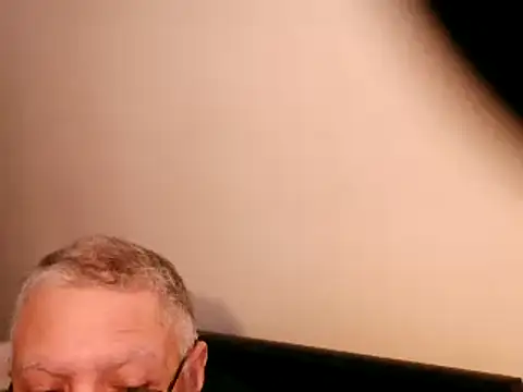 100Tauros online show from 02.24.25