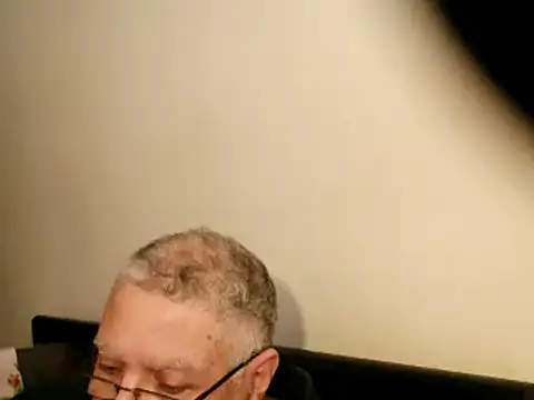 100Tauros online show from 02.24.25