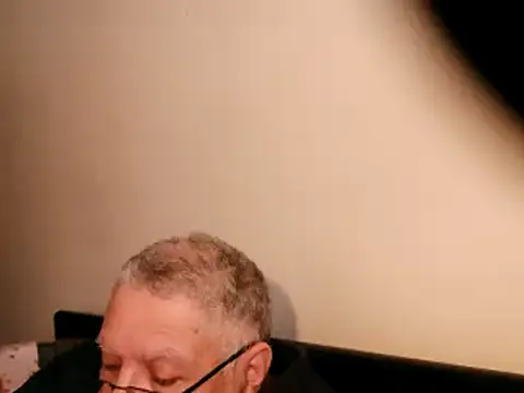 100Tauros online show from 02.25.25